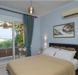 3 bedroom villa with pool and sea views in Barbati, Corfu, sleeps 8